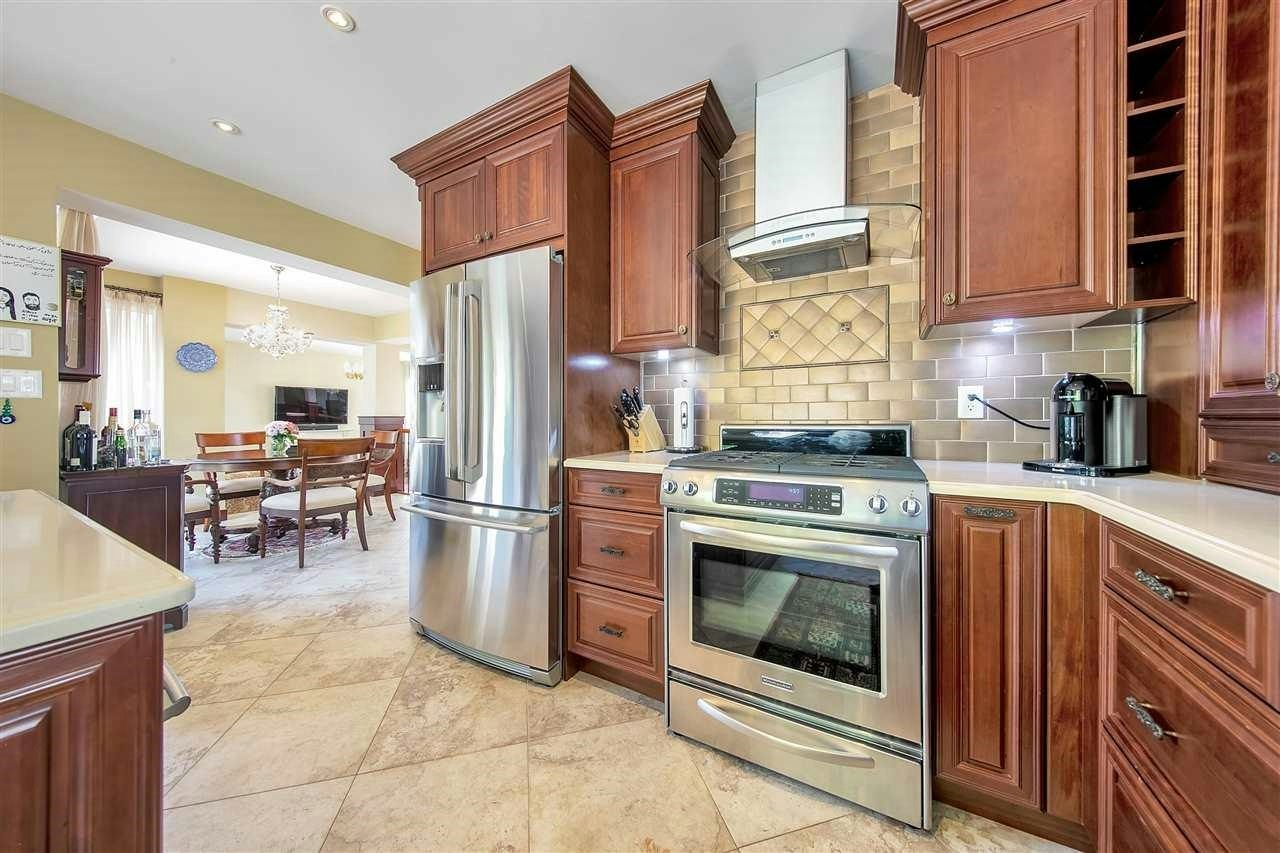 2273 Mathers Avenue, West Vancouver, BC, V7V 2H4 - 9