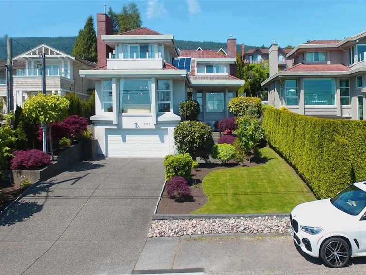 2273 Mathers Avenue, West Vancouver, BC, V7V 2H4 - 3