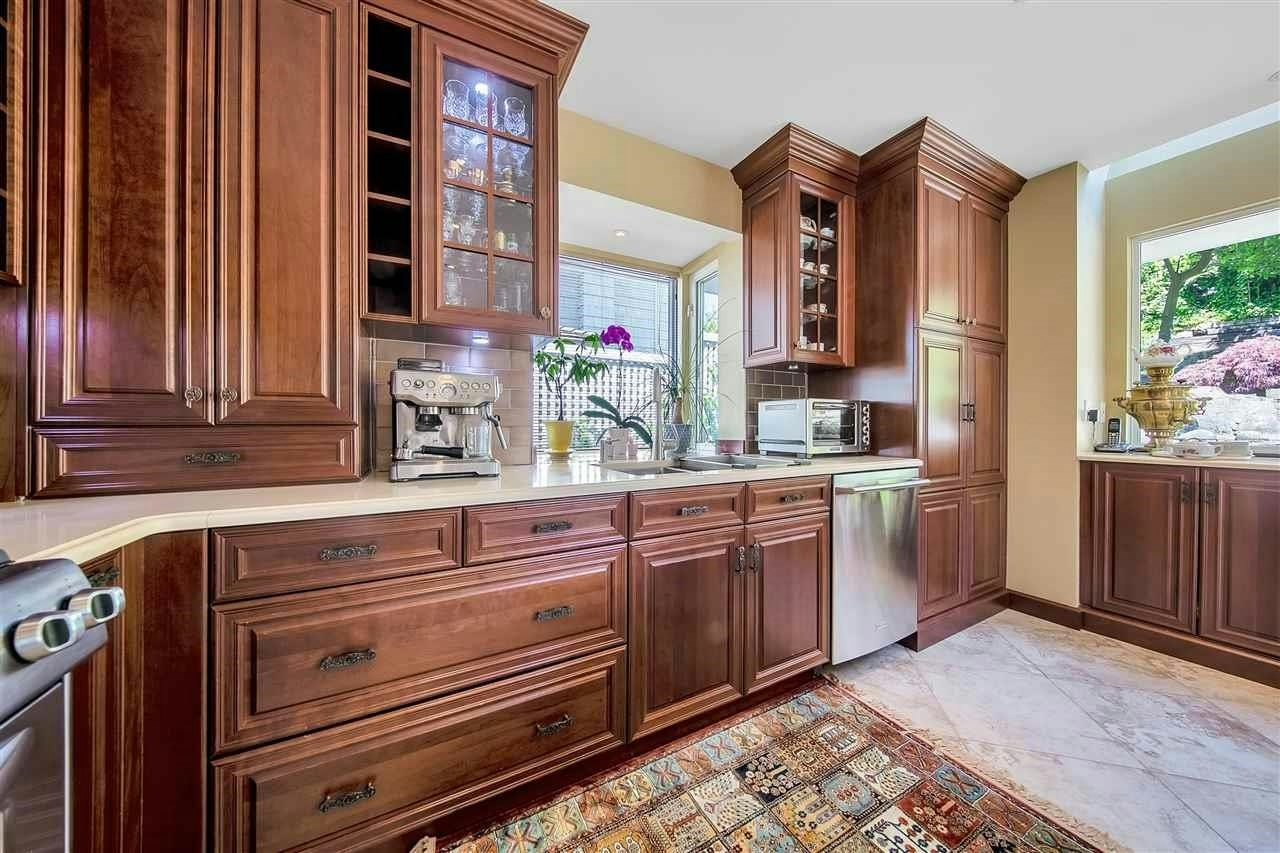2273 Mathers Avenue, West Vancouver, BC, V7V 2H4 - 8