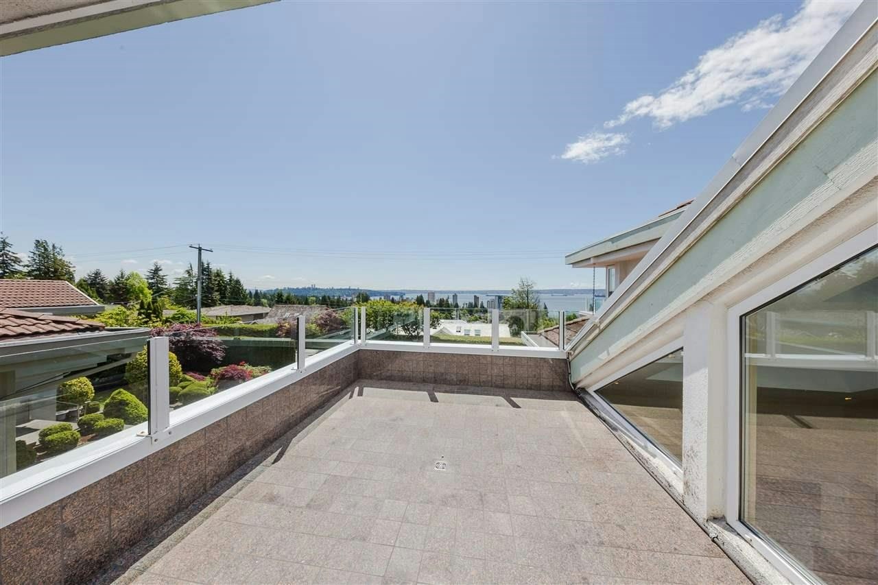 2273 Mathers Avenue, West Vancouver, BC, V7V 2H4 - 23