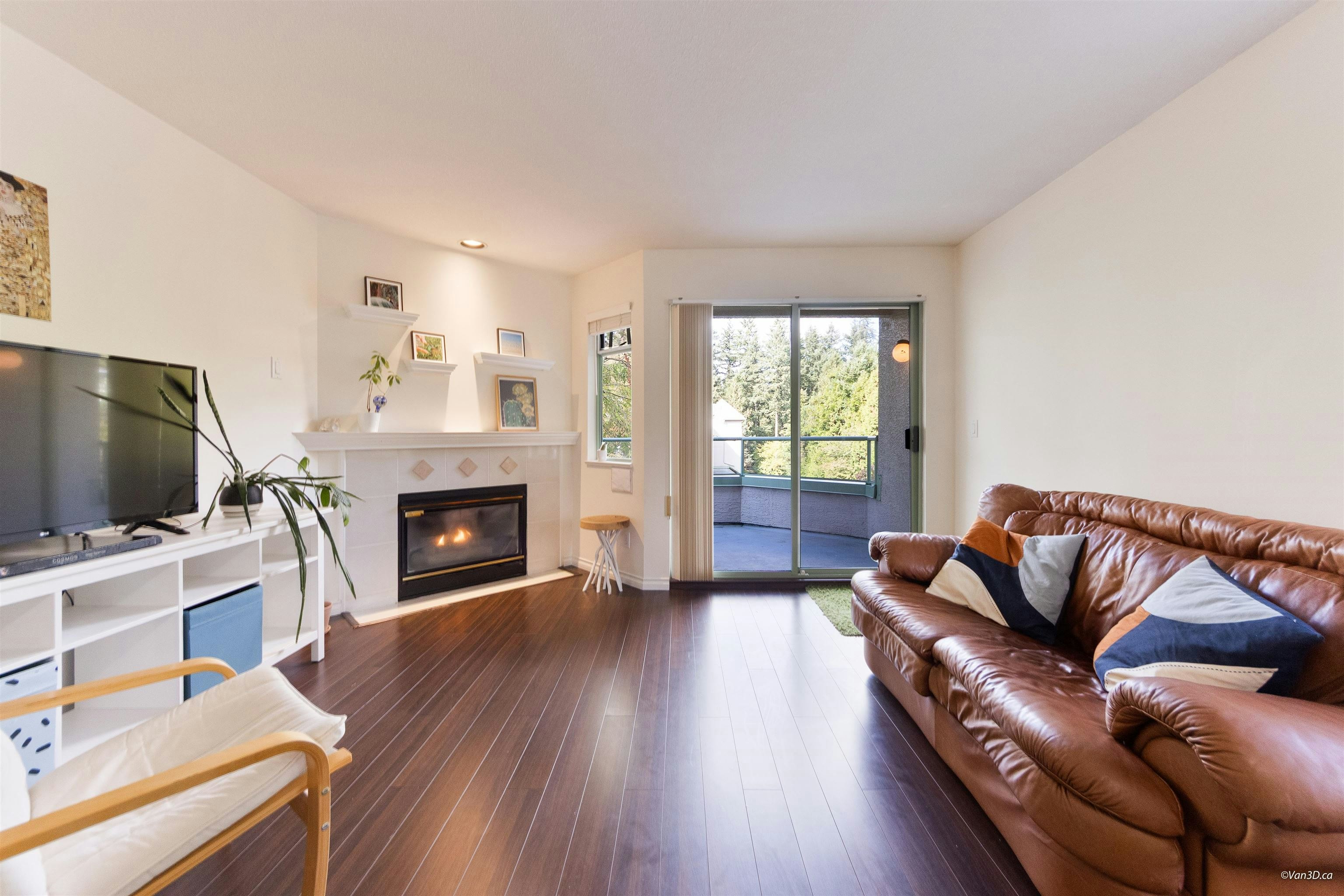 419-6735 Station Hill Court, Burnaby, BC, V3N 4W5 - 6