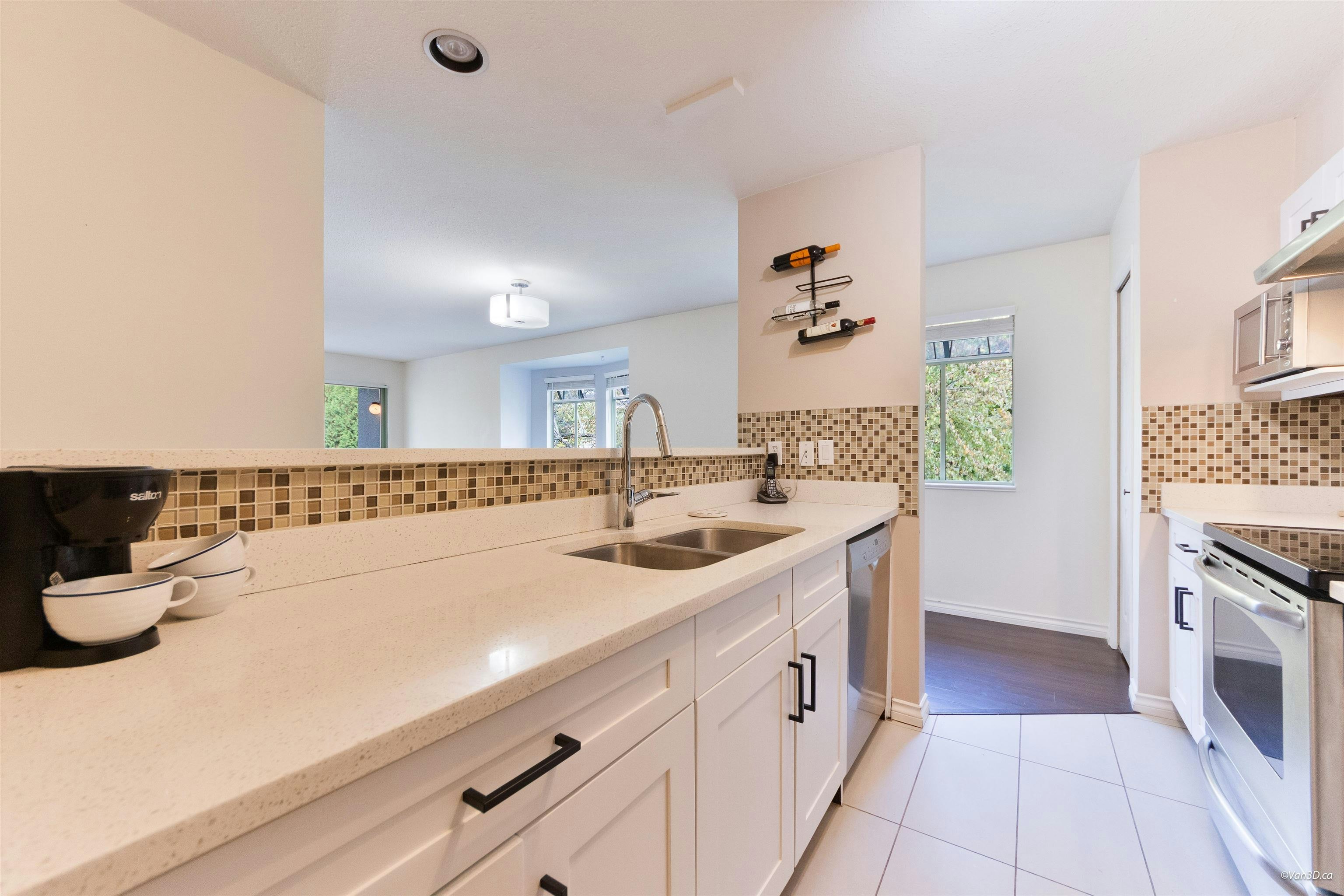 419-6735 Station Hill Court, Burnaby, BC, V3N 4W5 - 12