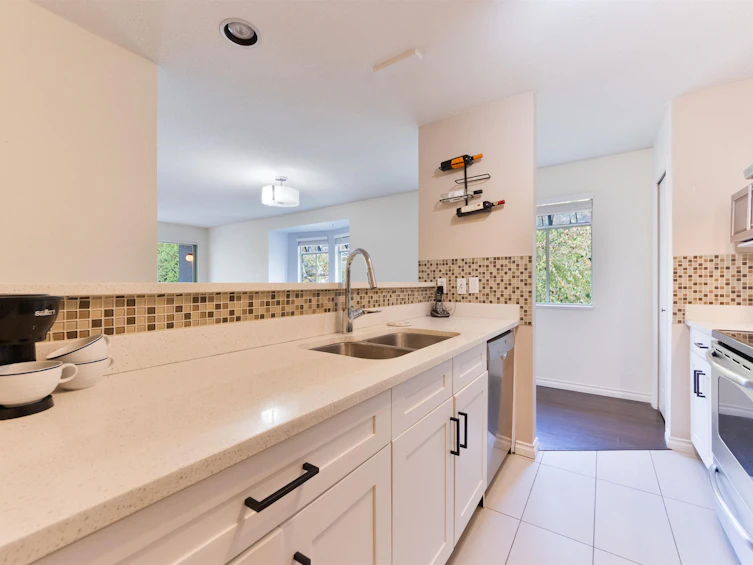 419-6735 Station Hill Court, Burnaby, BC, V3N 4W5 - 12