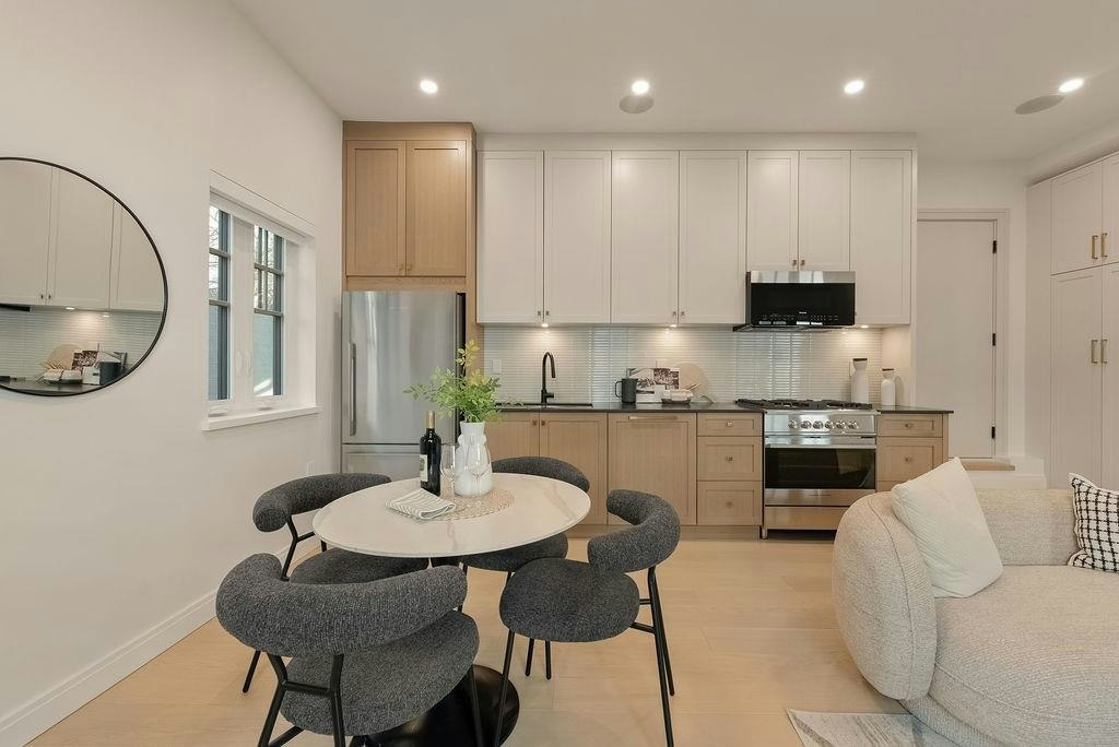 2544 Grant Street, Vancouver, BC, V5K 3G7 - 6