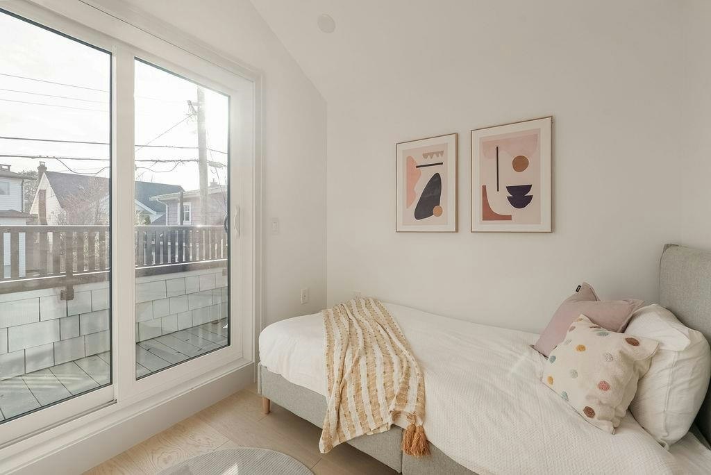 2544 Grant Street, Vancouver, BC, V5K 3G7 - 16