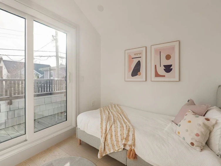 2544 Grant Street, Vancouver, BC, V5K 3G7 - 16