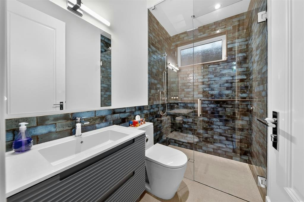 4578 Puget Drive, Vancouver, BC, V6L 2V8 - 17