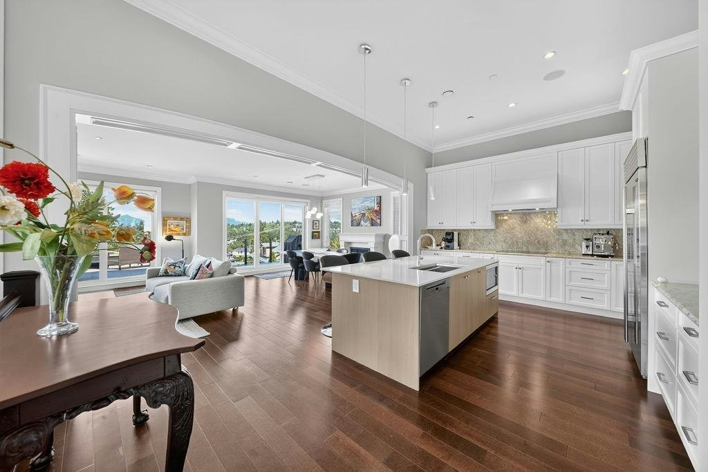 4578 Puget Drive, Vancouver, BC, V6L 2V8 - 11