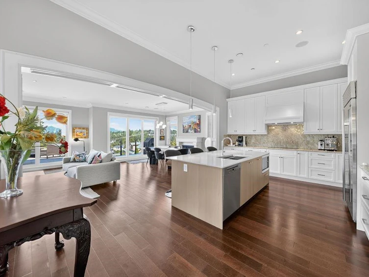 4578 Puget Drive, Vancouver, BC, V6L 2V8 - 11
