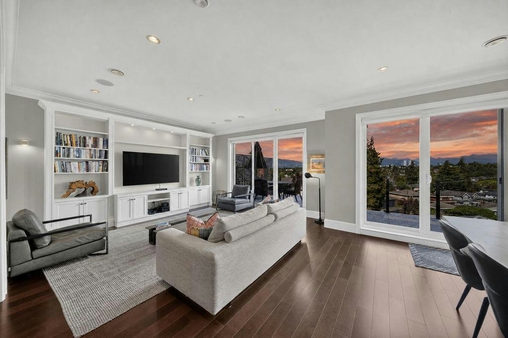4578 Puget Drive, Vancouver, BC, V6L 2V8 - 6