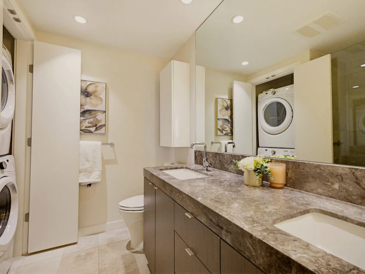 906-112 E 13th Street, North Vancouver, BC, V7L 0E4 - 22