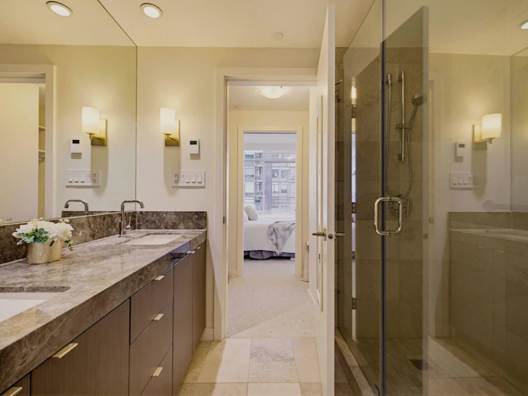 906-112 E 13th Street, North Vancouver, BC, V7L 0E4 - 21