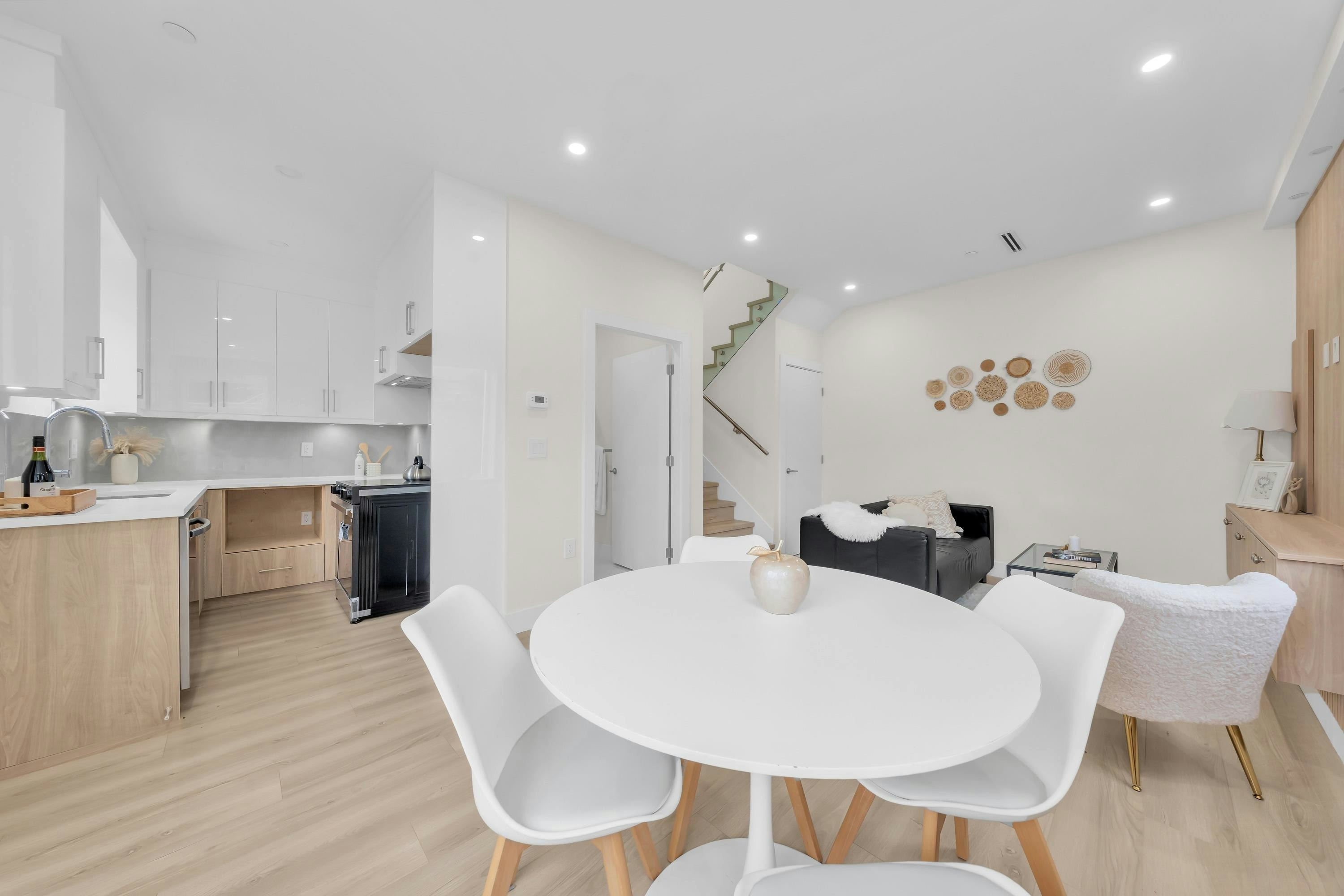 1-3581 Haida Drive, Vancouver, BC, V5M 3Y9 - 6