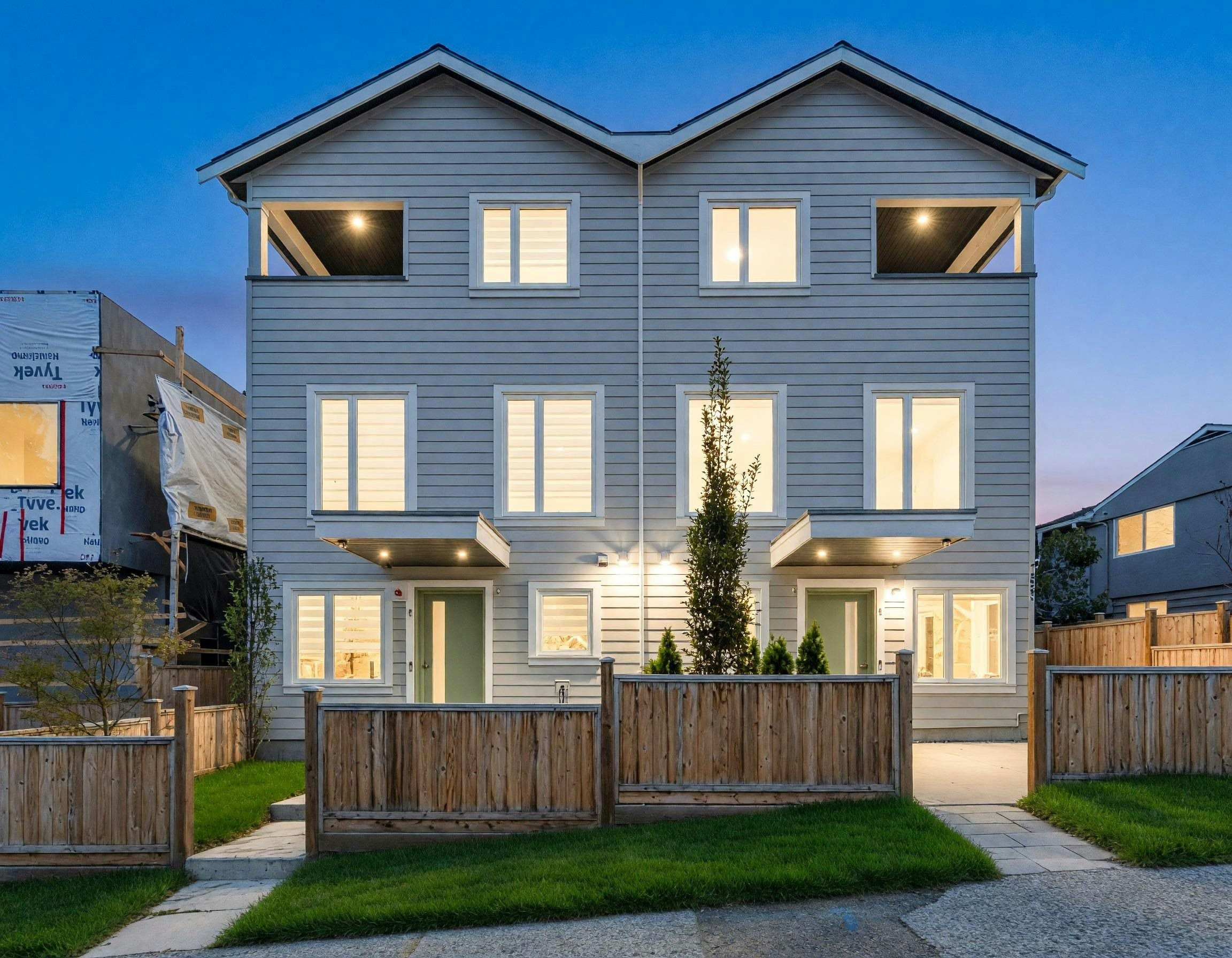 1-3581 Haida Drive, Vancouver, BC, V5M 3Y9