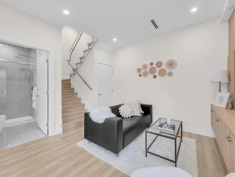1-3581 Haida Drive, Vancouver, BC, V5M 3Y9 - 12