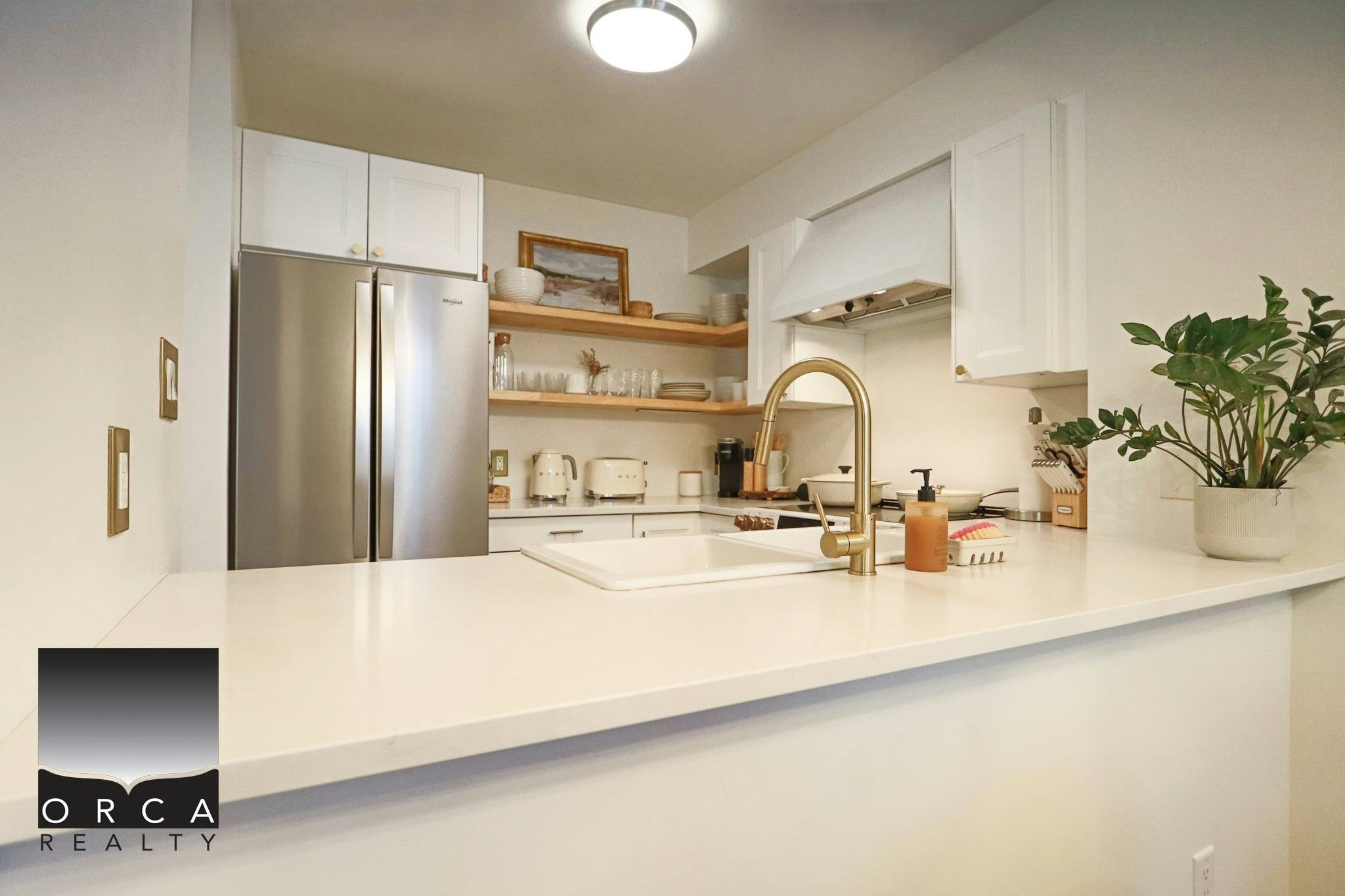 202-3191 Mountain Highway, North Vancouver, BC, V7K 2H4 - 13