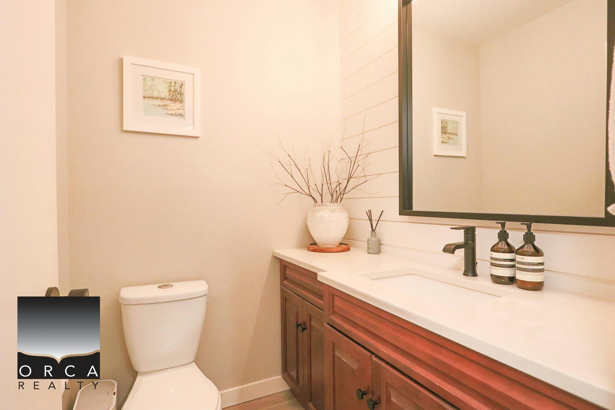 202-3191 Mountain Highway, North Vancouver, BC, V7K 2H4 - 21