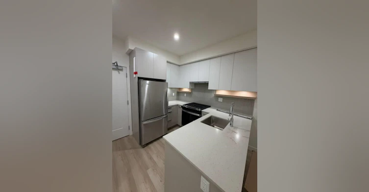 321-13760 76 A Avenue, Surrey, BC, V3W 6T5 - 3