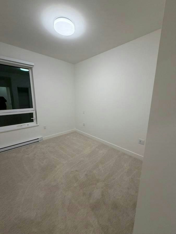 321-13760 76 A Avenue, Surrey, BC, V3W 6T5 - 5