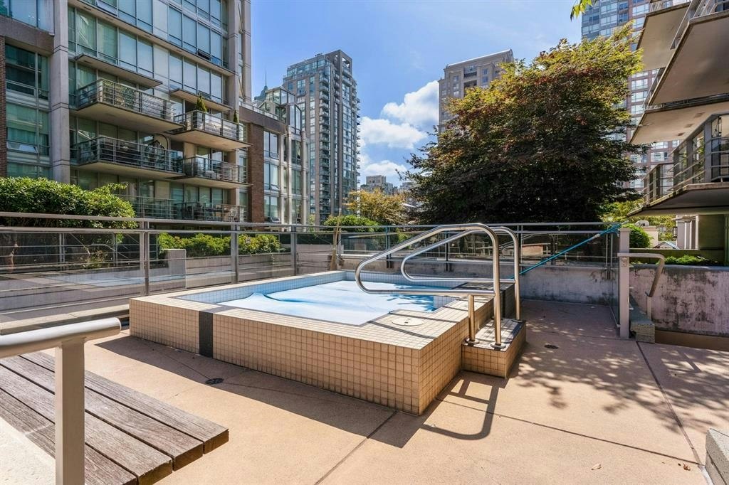 701-565 Smithe Street, Vancouver, BC, V6B 0E4 - 15