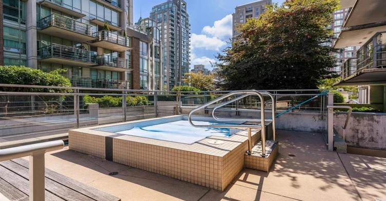 701-565 Smithe Street, Vancouver, BC, V6B 0E4 - 15