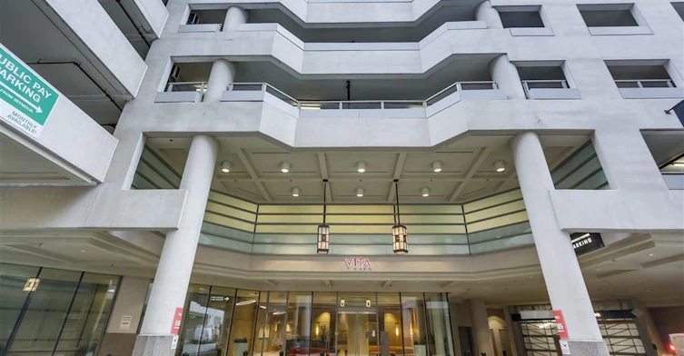 701-565 Smithe Street, Vancouver, BC, V6B 0E4 - 17