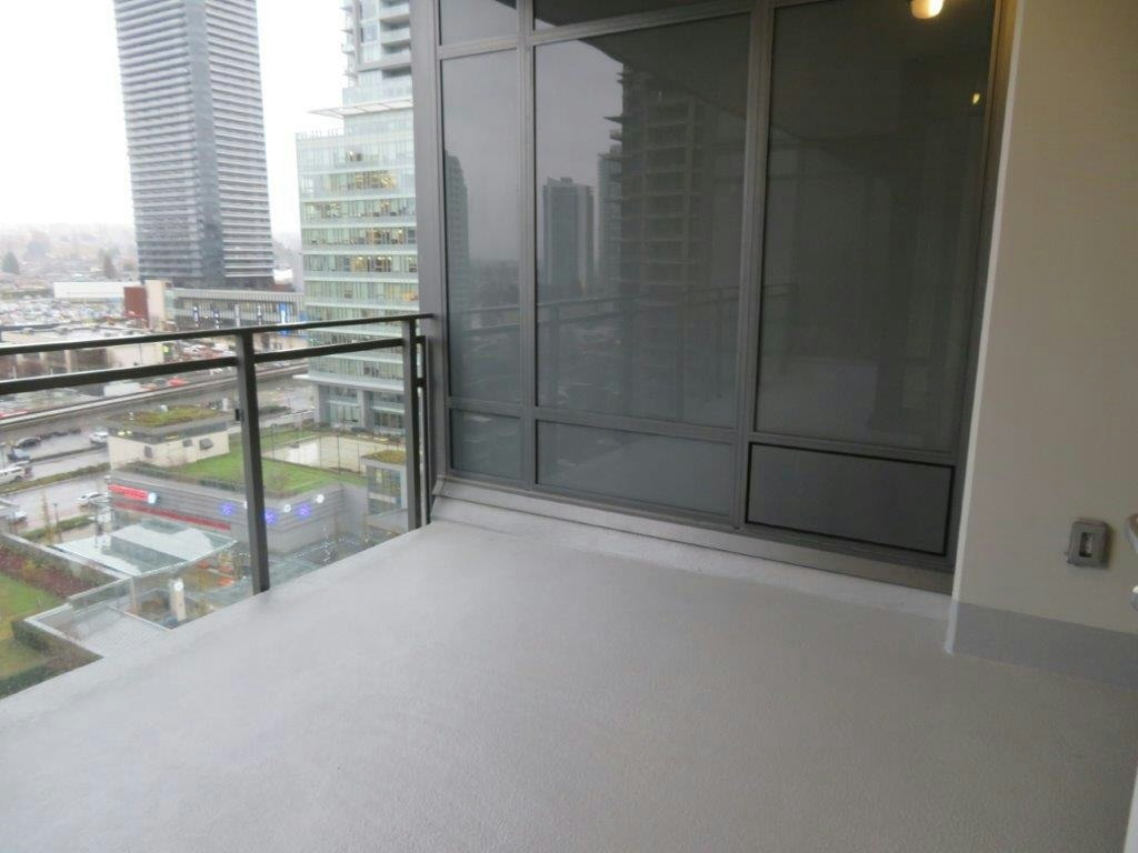 1303-2085 Skyline Court, Burnaby, BC, V5C 0M6 - 4