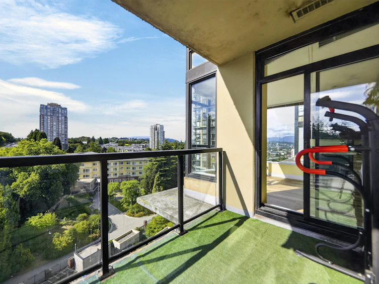 1101-11 E Royal Avenue, New Westminster, BC, V3L 0A8 - 27