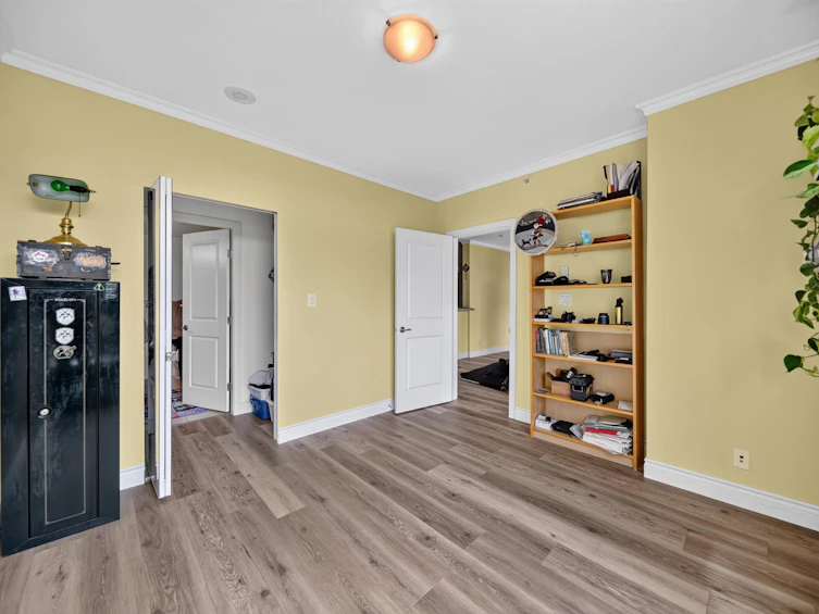 1101-11 E Royal Avenue, New Westminster, BC, V3L 0A8 - 14