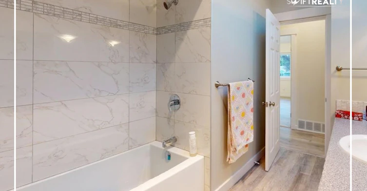 1875 S Layton Drive Street, North Vancouver, BC, V7H 1Y1 - 14