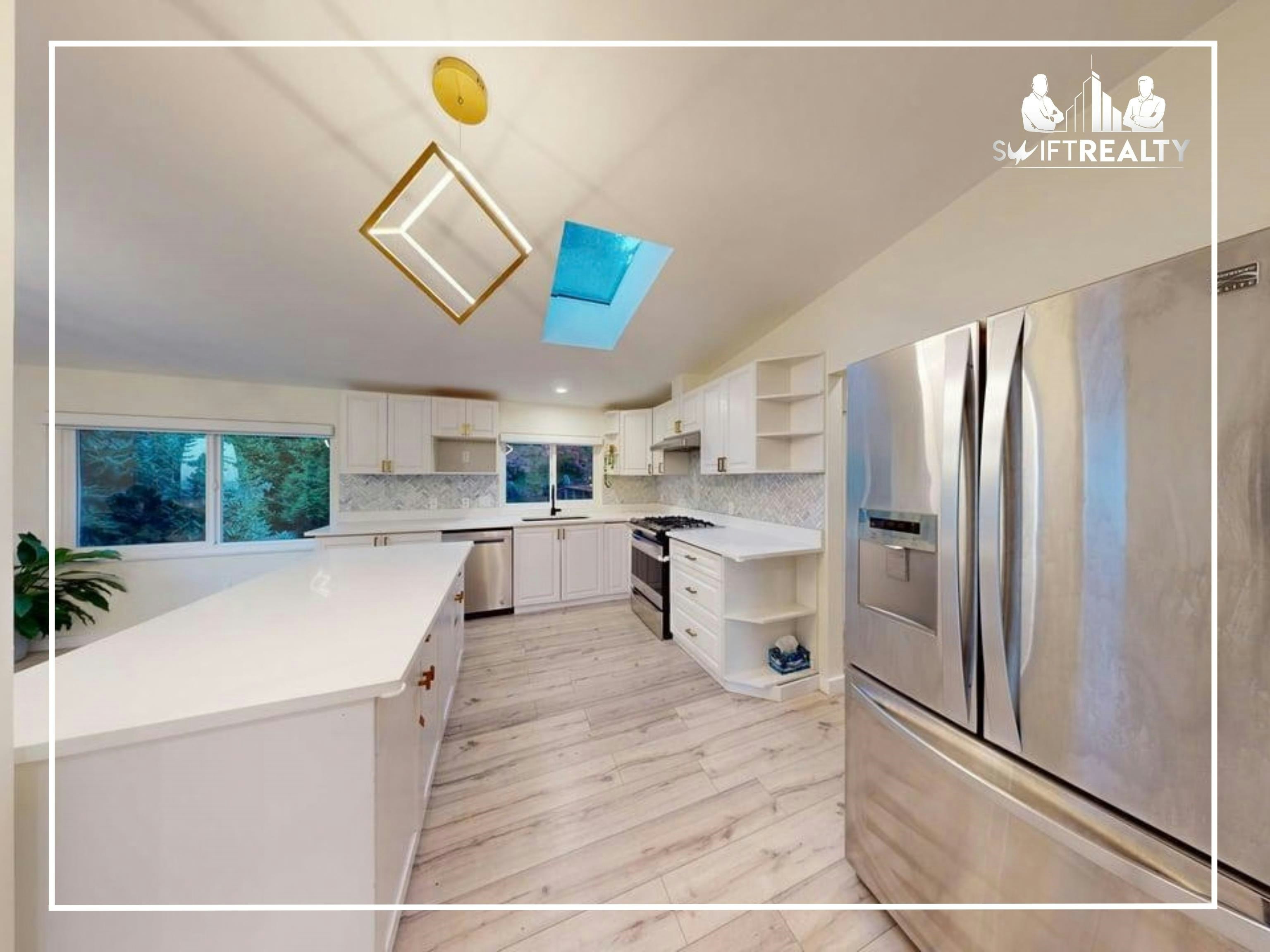 1875 S Layton Drive Street, North Vancouver, BC, V7H 1Y1 - 5