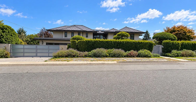 basement-848 Roslyn Boulevard, North Vancouver, BC, V7G 1P3