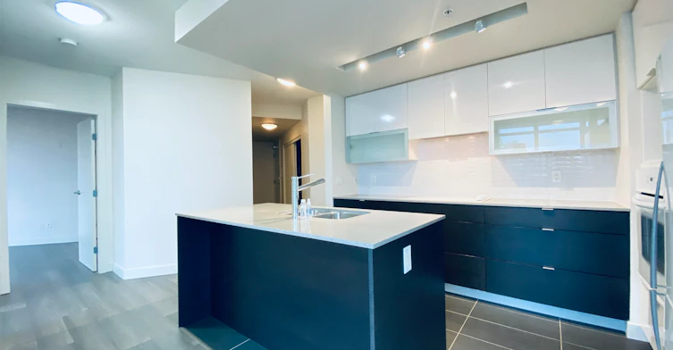 1006-175 2nd Street, North Vancouver, BC, V7M 0A5 - 5