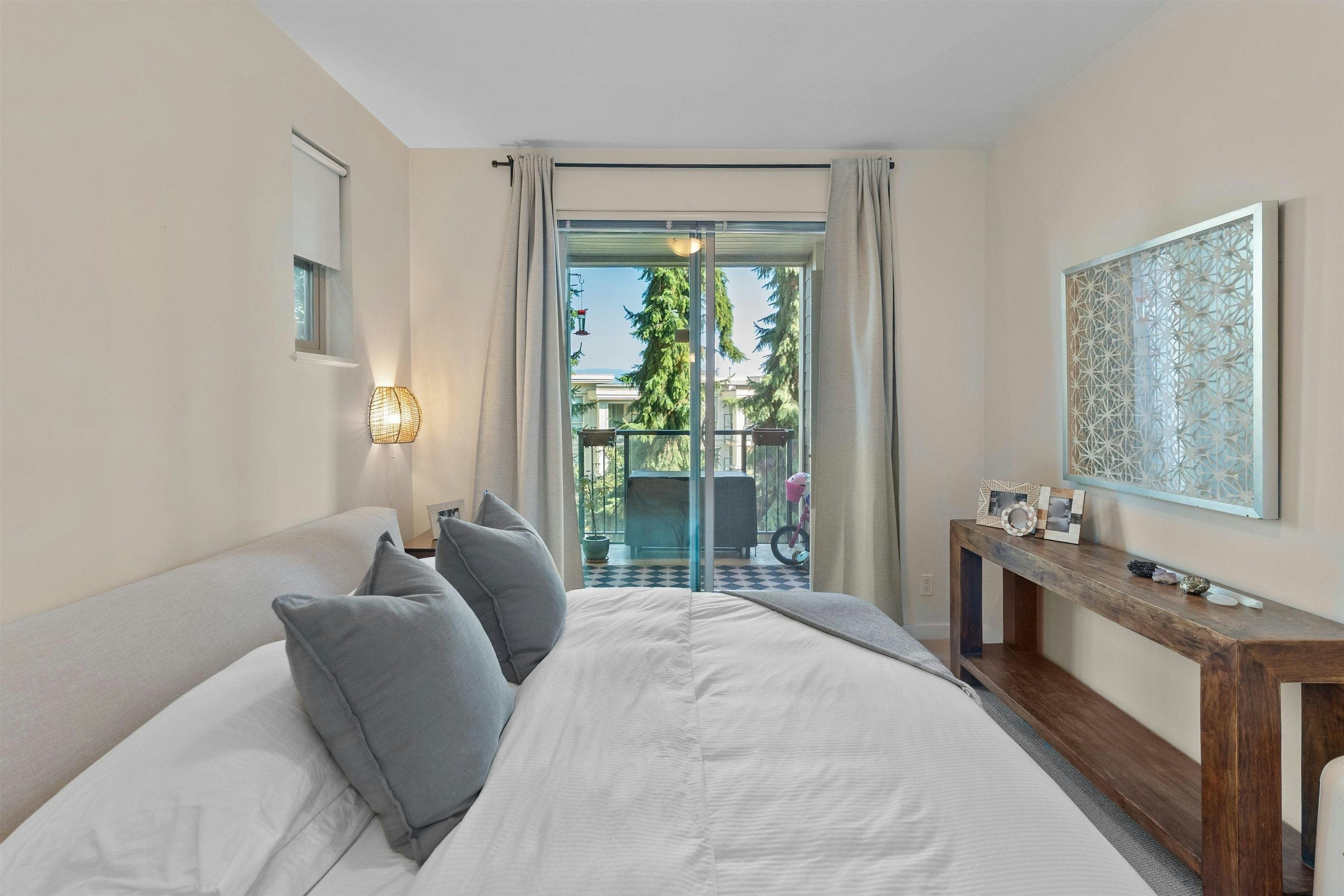 203-255 Ross Drive, New Westminster, BC, V3L 0C7 - 16