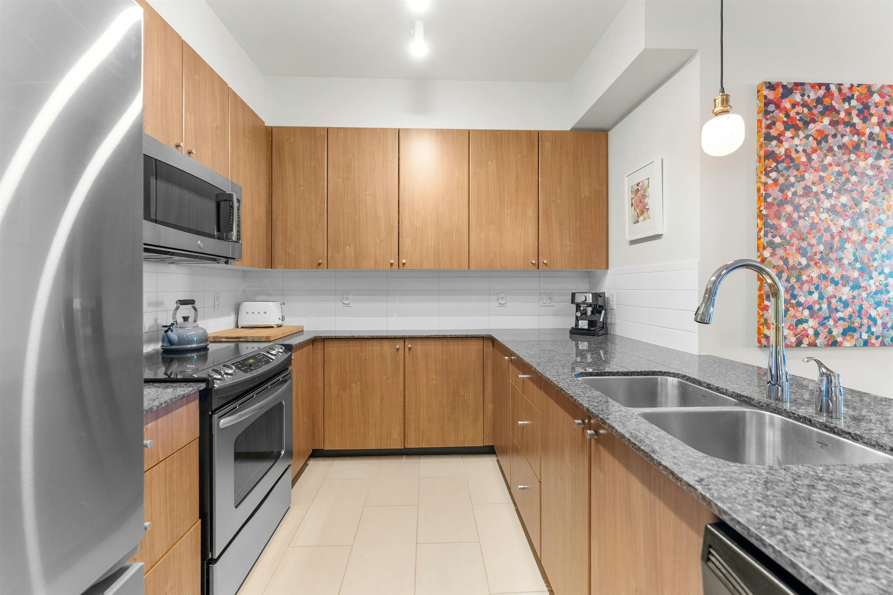 203-255 Ross Drive, New Westminster, BC, V3L 0C7 - 11