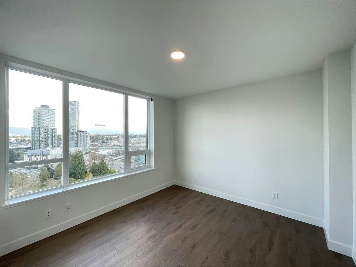 4XX-13359 Old Yale Rd, Surrey, BC, V3T 3C6 - 9