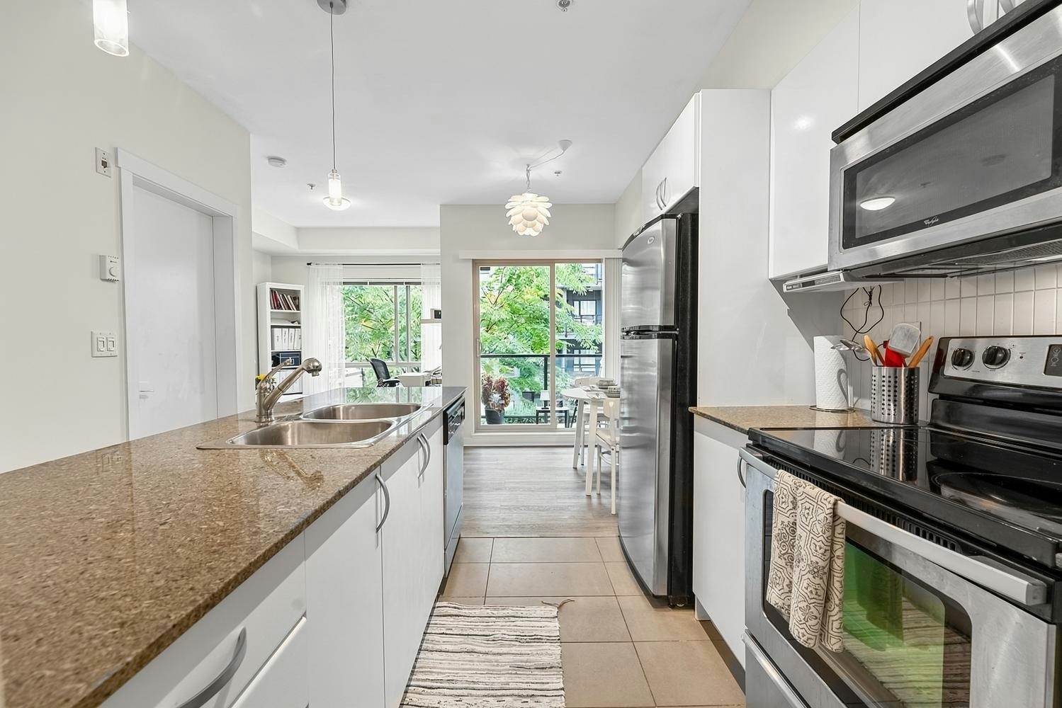 316-13789 107a Avenue, Surrey, BC, V3T 0B8 - 11