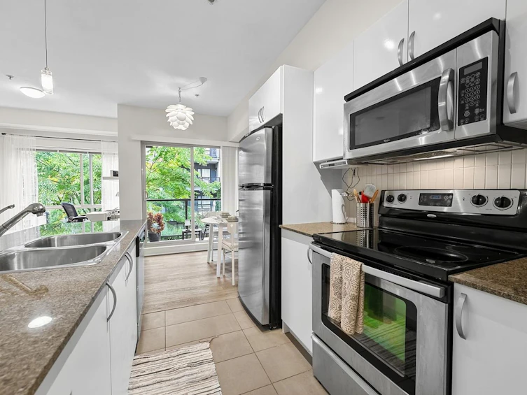316-13789 107a Avenue, Surrey, BC, V3T 0B8 - 12