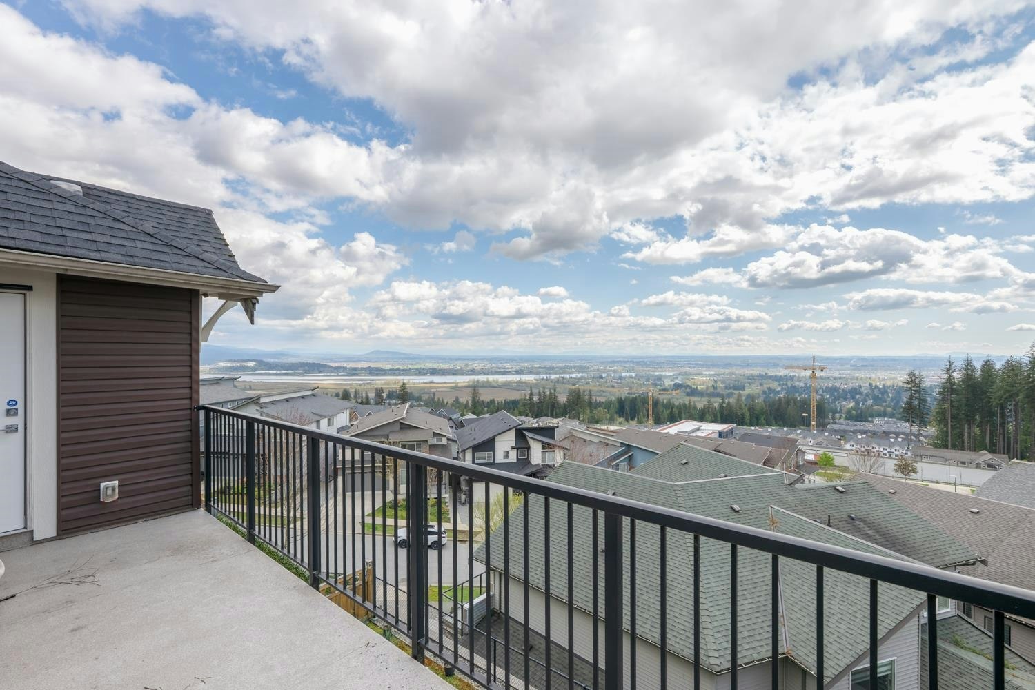 3534 Trestle Court, Coquitlam, BC, V3E 0L5