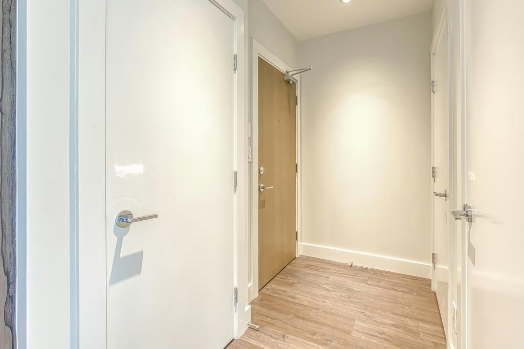 107-258 Nelson's Court, New Westminster, BC, V3L 0J9 - 10