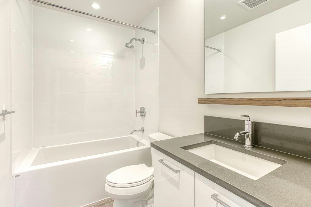 107-258 Nelson's Court, New Westminster, BC, V3L 0J9 - 11