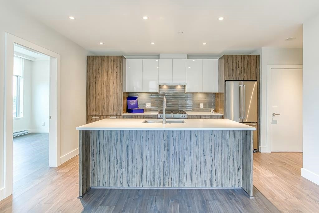 107-258 Nelson's Court, New Westminster, BC, V3L 0J9 - 2