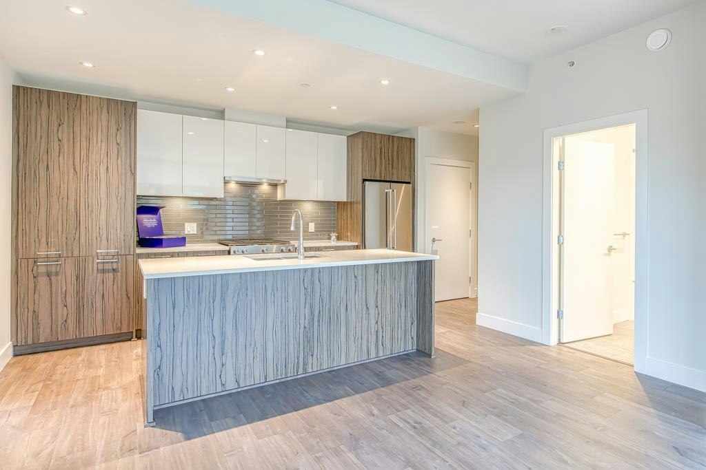 107-258 Nelson's Court, New Westminster, BC, V3L 0J9 - 7