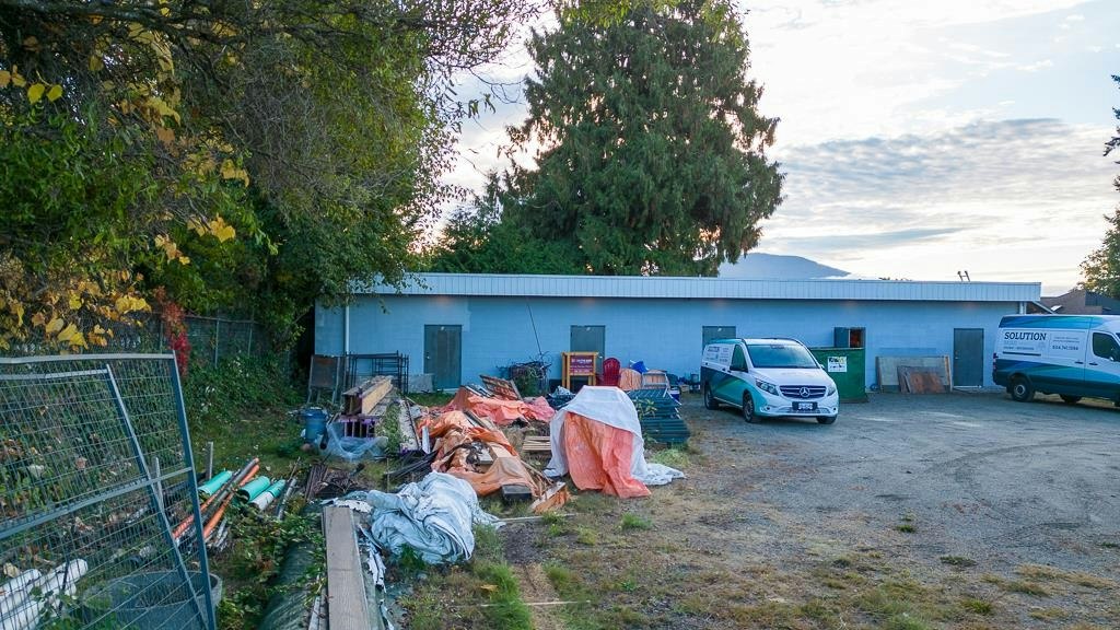 734 North Road, Gibsons, BC, V0N 1V9 - 18