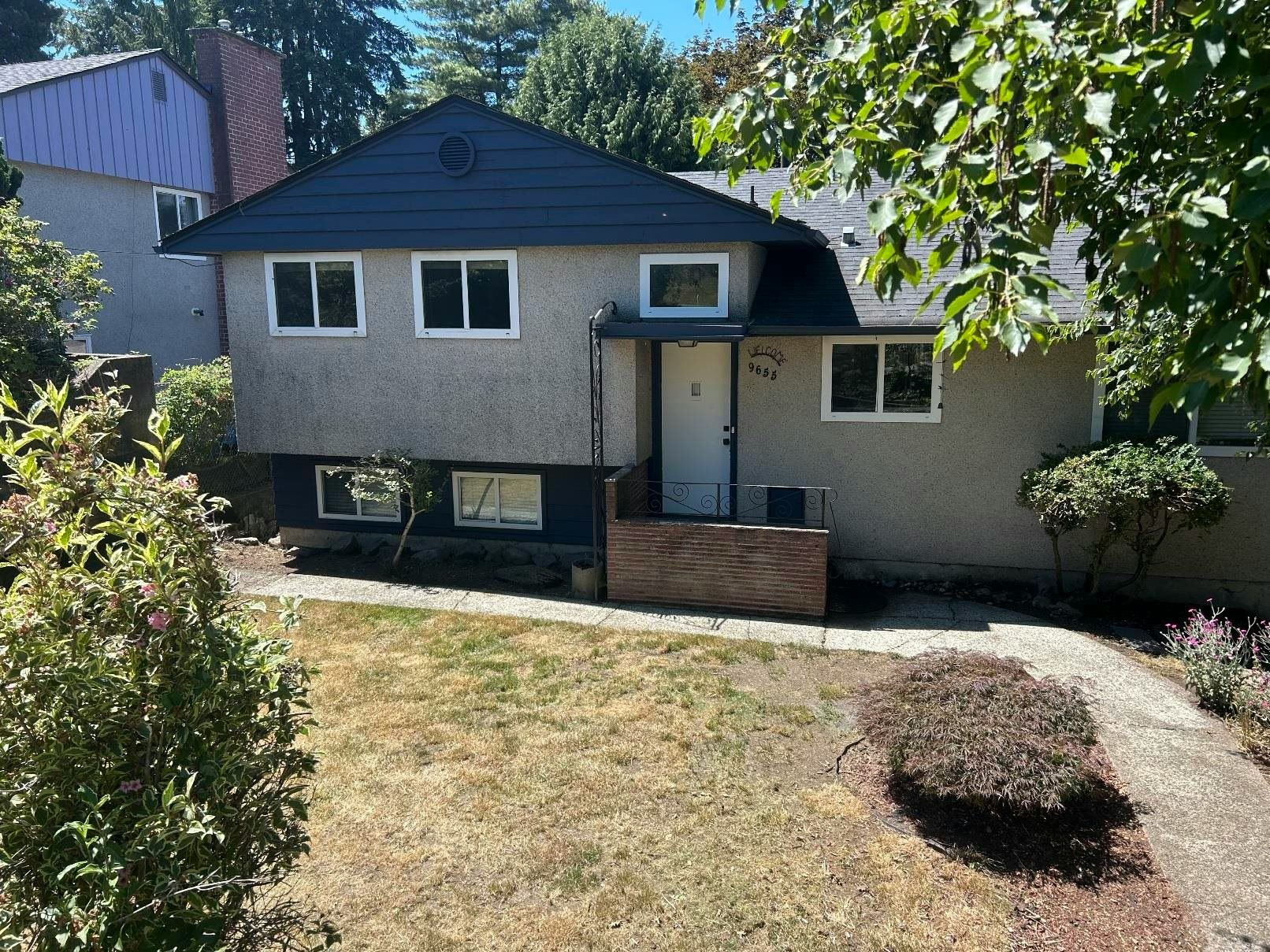 Upper-9655 Townline Diversion, Surrey, BC, V3V 2T1