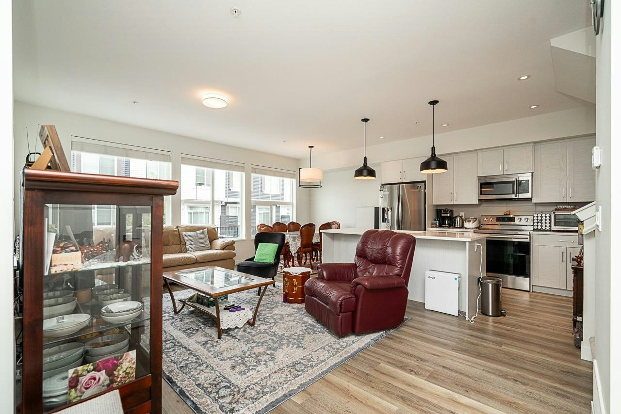 42-8372 202b Street, Langley, BC, V2Y 4K6 - 5