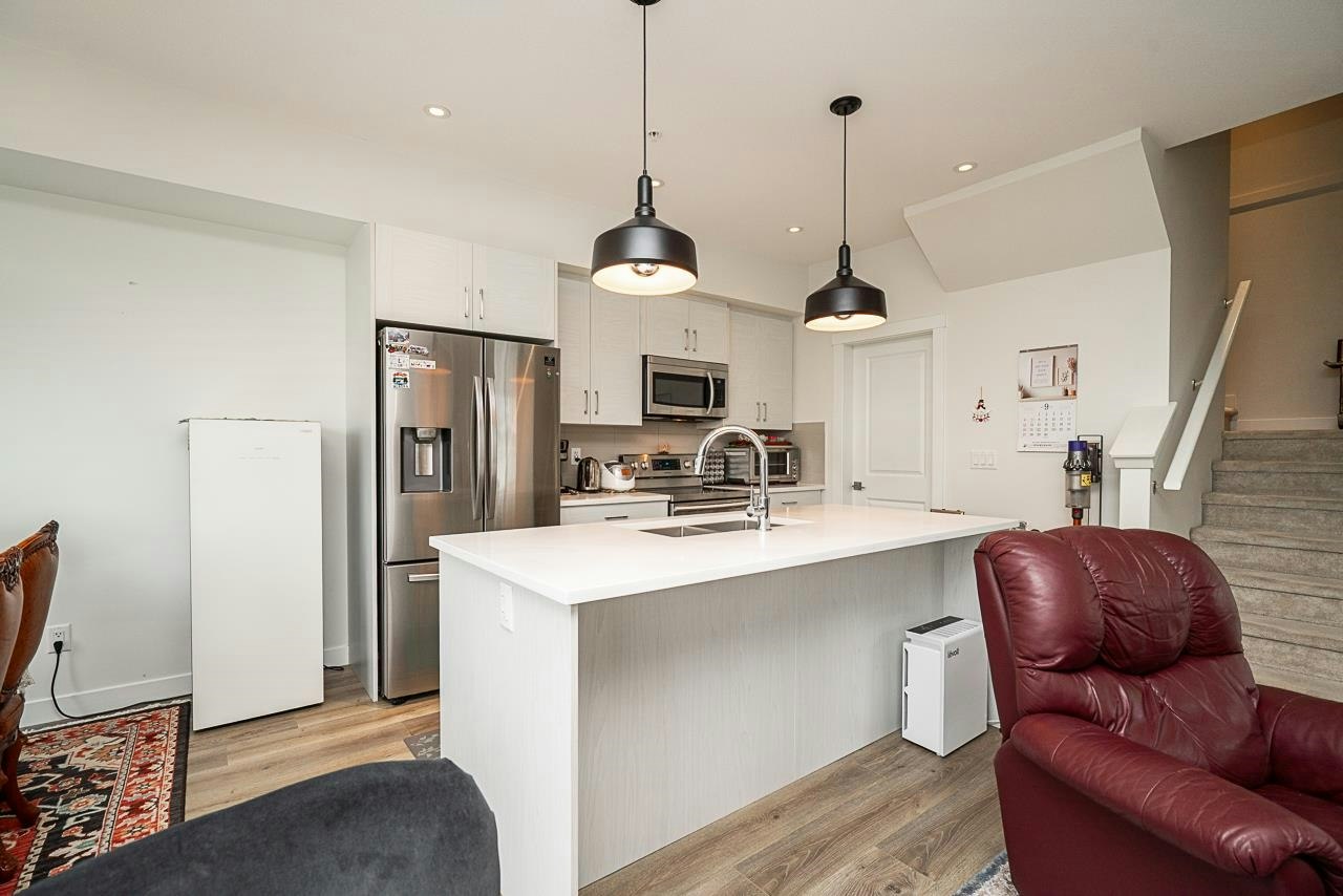 42-8372 202b Street, Langley, BC, V2Y 4K6 - 12