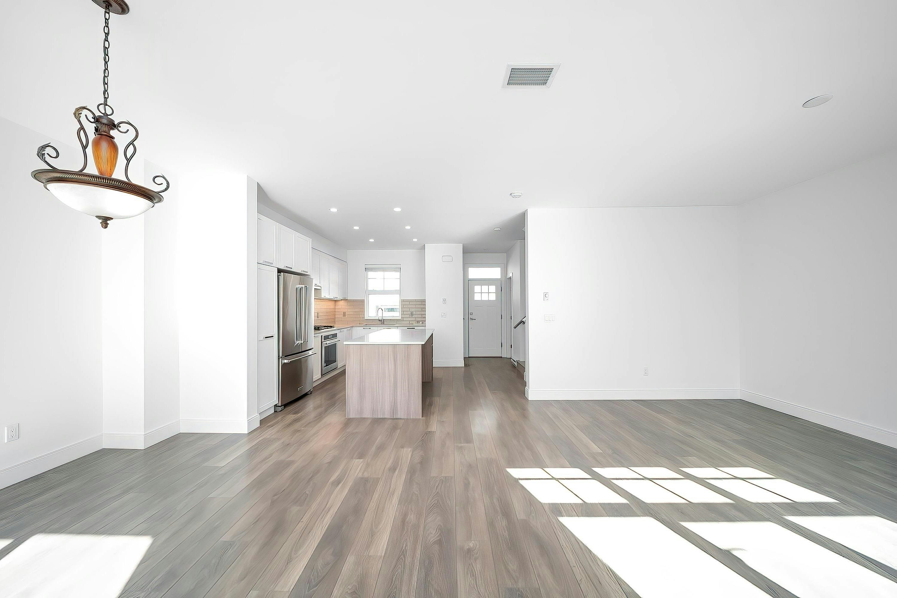 200-1290 Mitchell Street, Coquitlam, BC, V3E 0N9 - 10