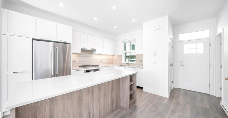 200-1290 Mitchell Street, Coquitlam, BC, V3E 0N9 - 5