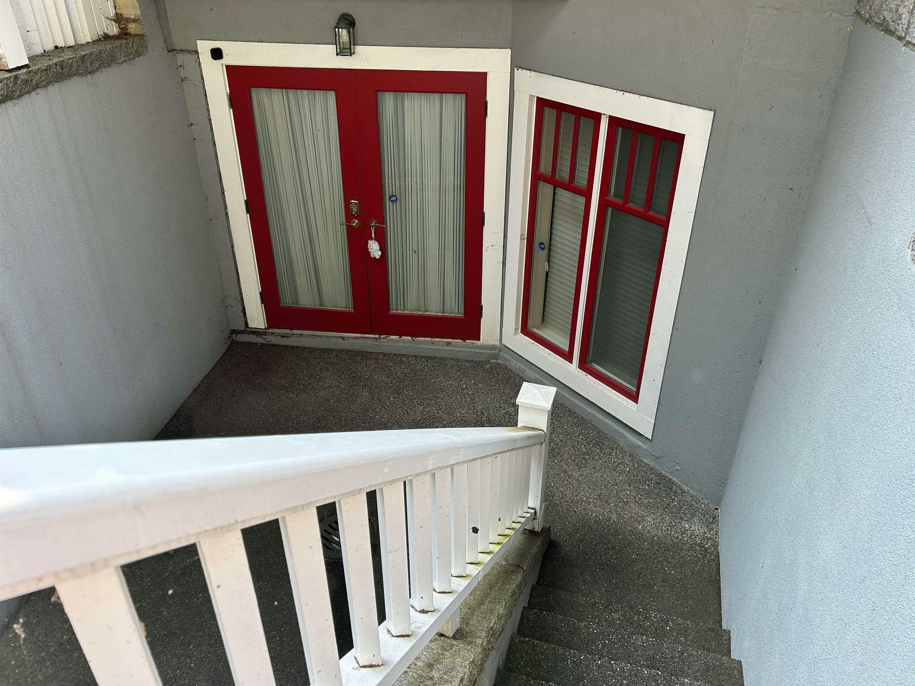 19xx Matthew Avenue, Vancouver, BC, V6J 2T7 - 2